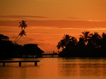 couch� de soleil fare sur l'eau
